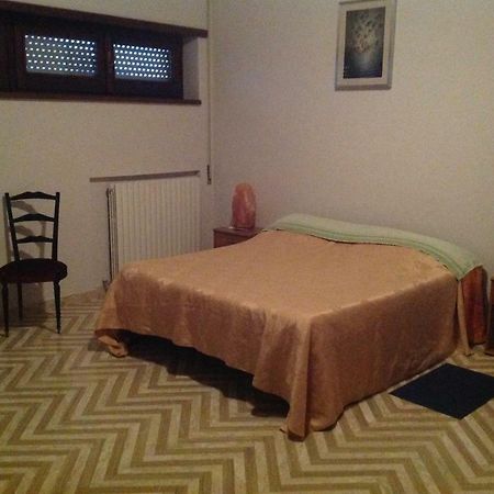 Bed & Breakfast Da Charlie Л'Акуила Экстерьер фото
